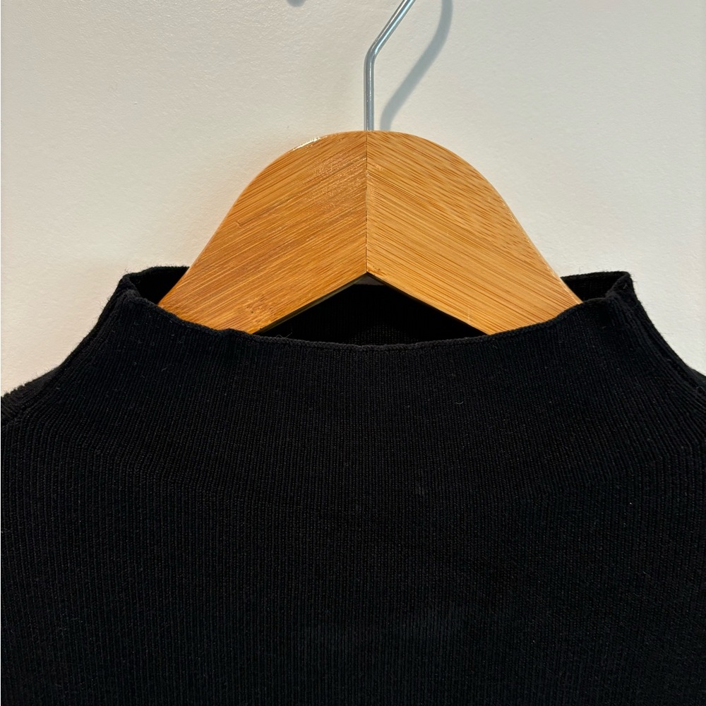 Anthropologie / Maeve Mockneck